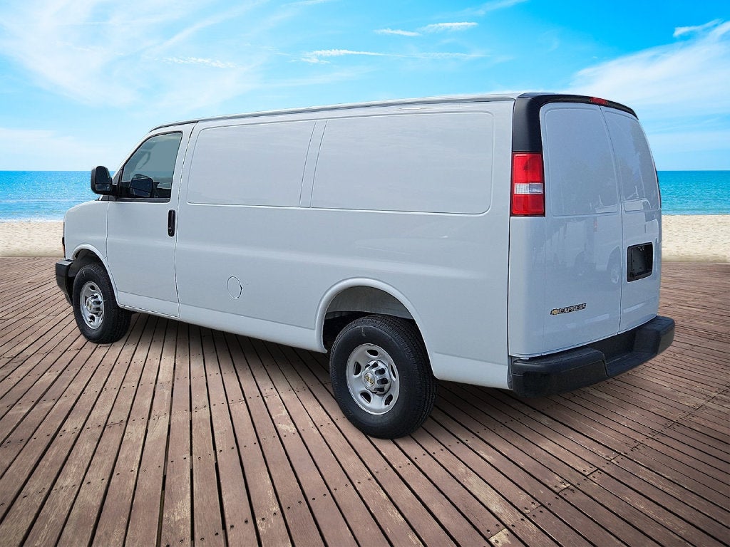 2026 Chevrolet Express Cargo WT