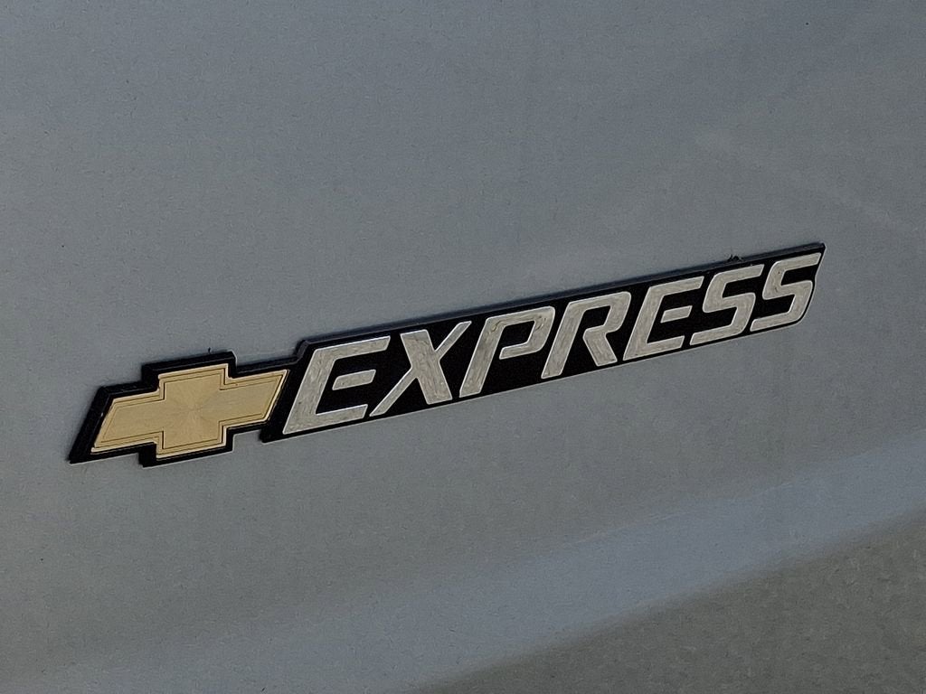 2026 Chevrolet Express Cargo WT
