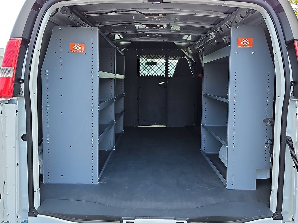 2026 Chevrolet Express Cargo WT