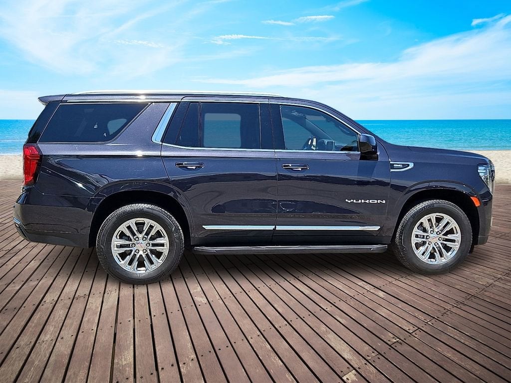 2023 GMC Yukon SLT