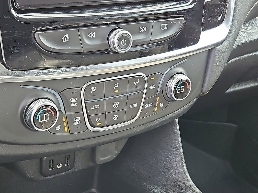 2021 Chevrolet Traverse 1LT - Photo 16