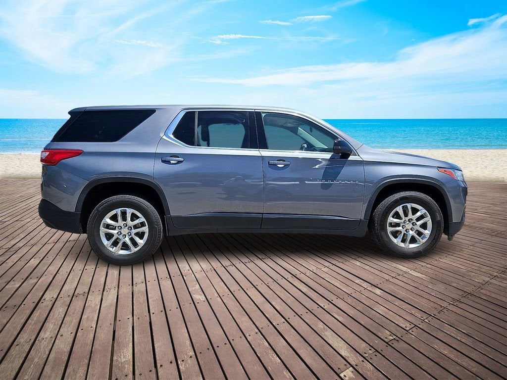 2021 Chevrolet Traverse LS