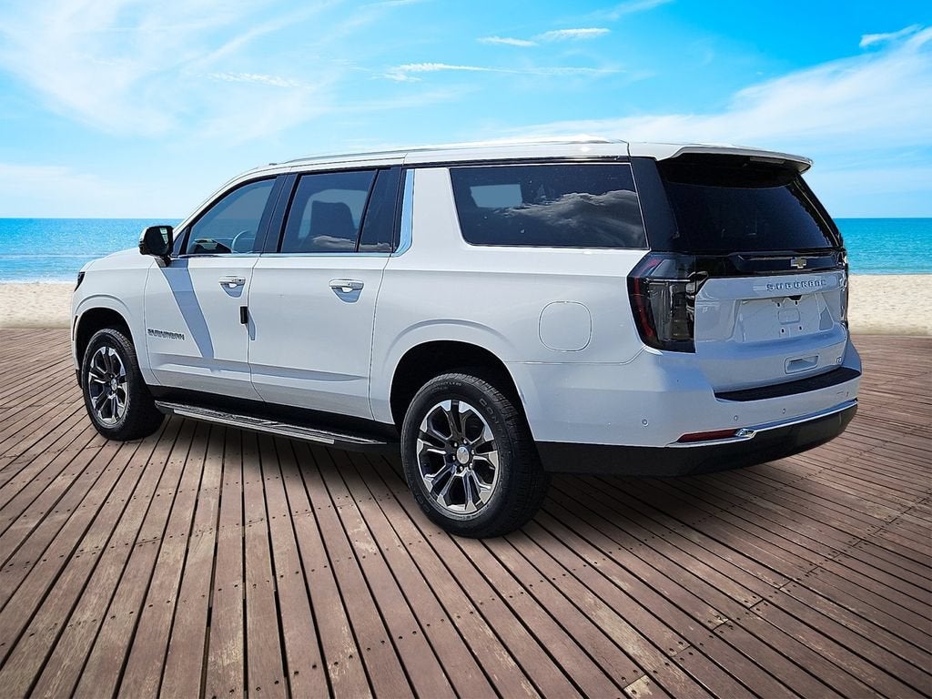 2026 Chevrolet Suburban LT