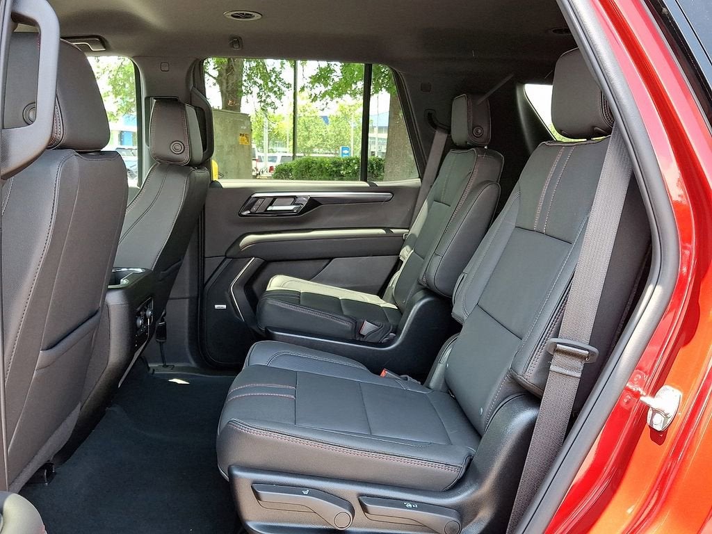 2025 Chevrolet Tahoe RST