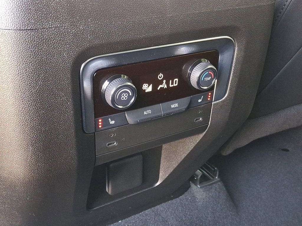 2025 Chevrolet Tahoe RST