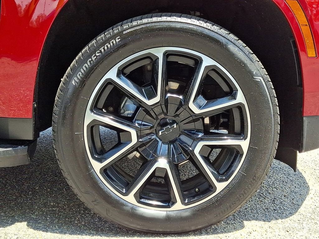 2025 Chevrolet Tahoe RST