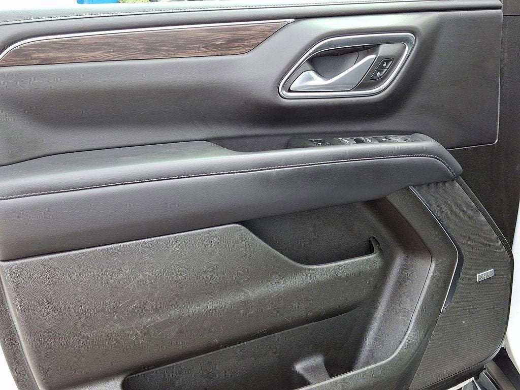 2022 Chevrolet Suburban LT