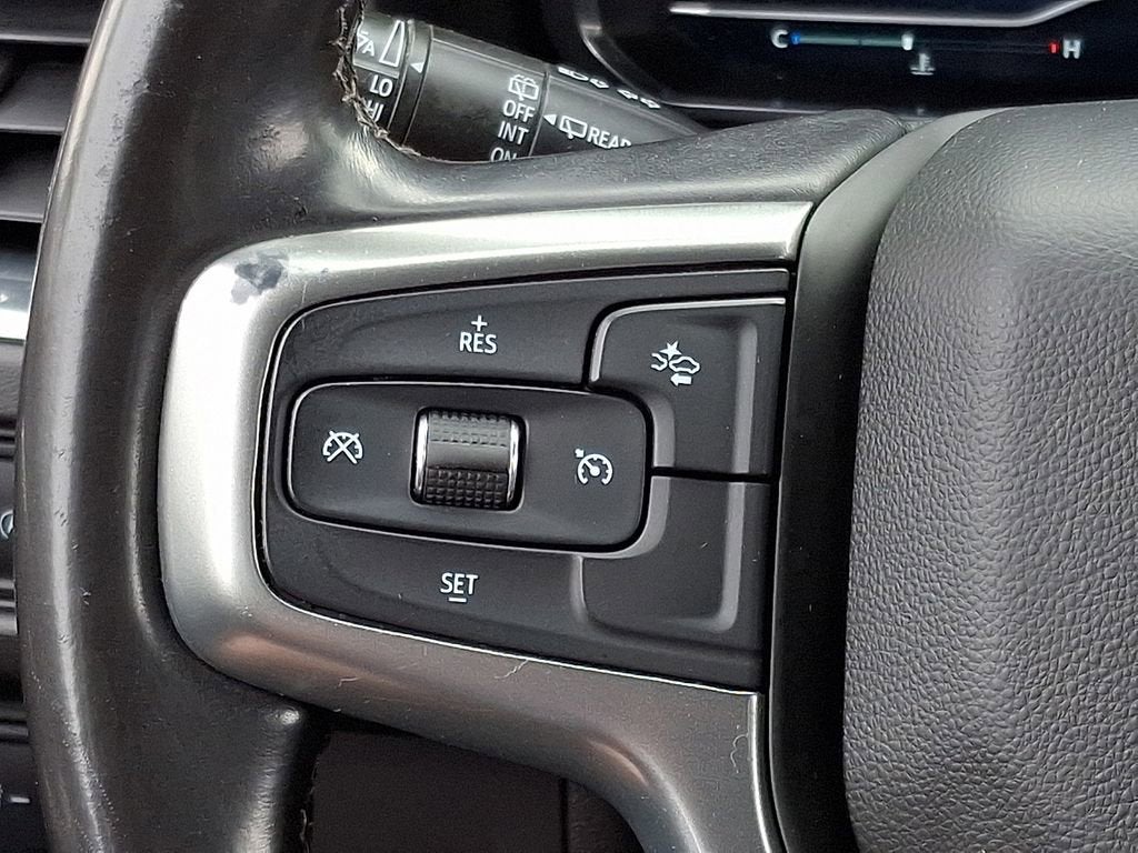 2022 Chevrolet Suburban LT