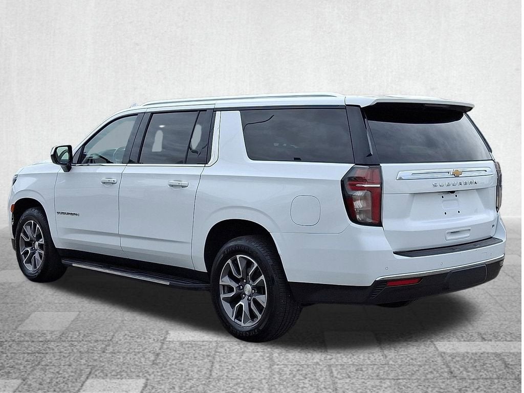 2022 Chevrolet Suburban LT