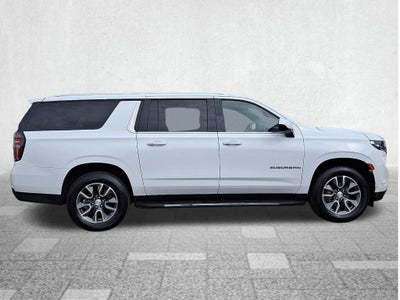 2022 Chevrolet Suburban LT