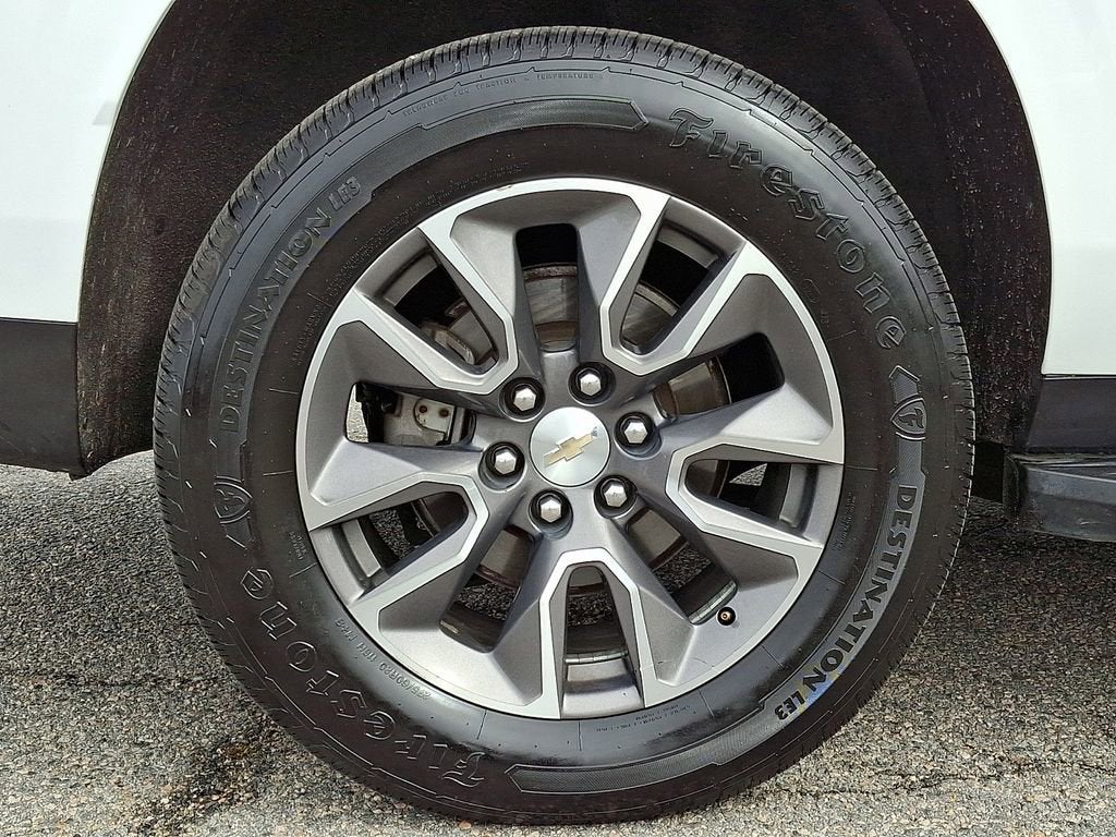 2022 Chevrolet Suburban LT