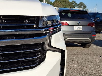 2023 Chevrolet Suburban LT