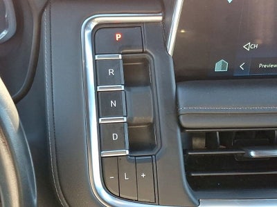 2023 Chevrolet Suburban LT