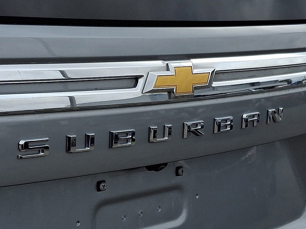 2024 Chevrolet Suburban LT
