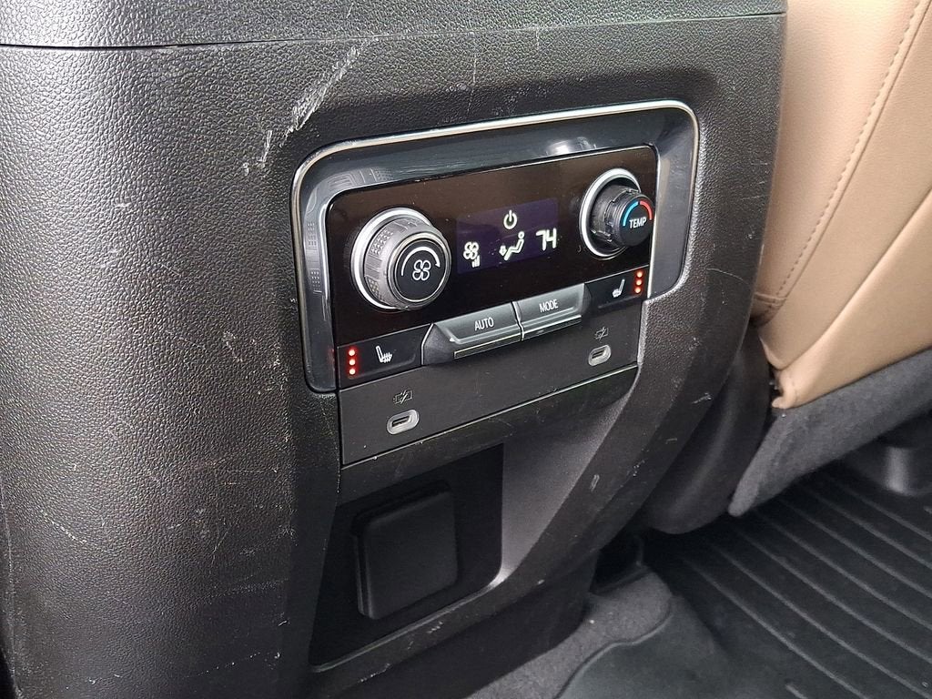 2022 Chevrolet Suburban Premier