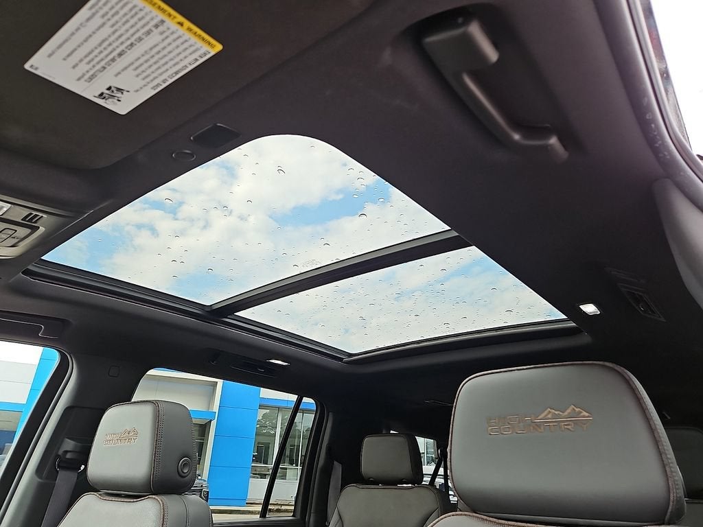 2024 Chevrolet Suburban High Country