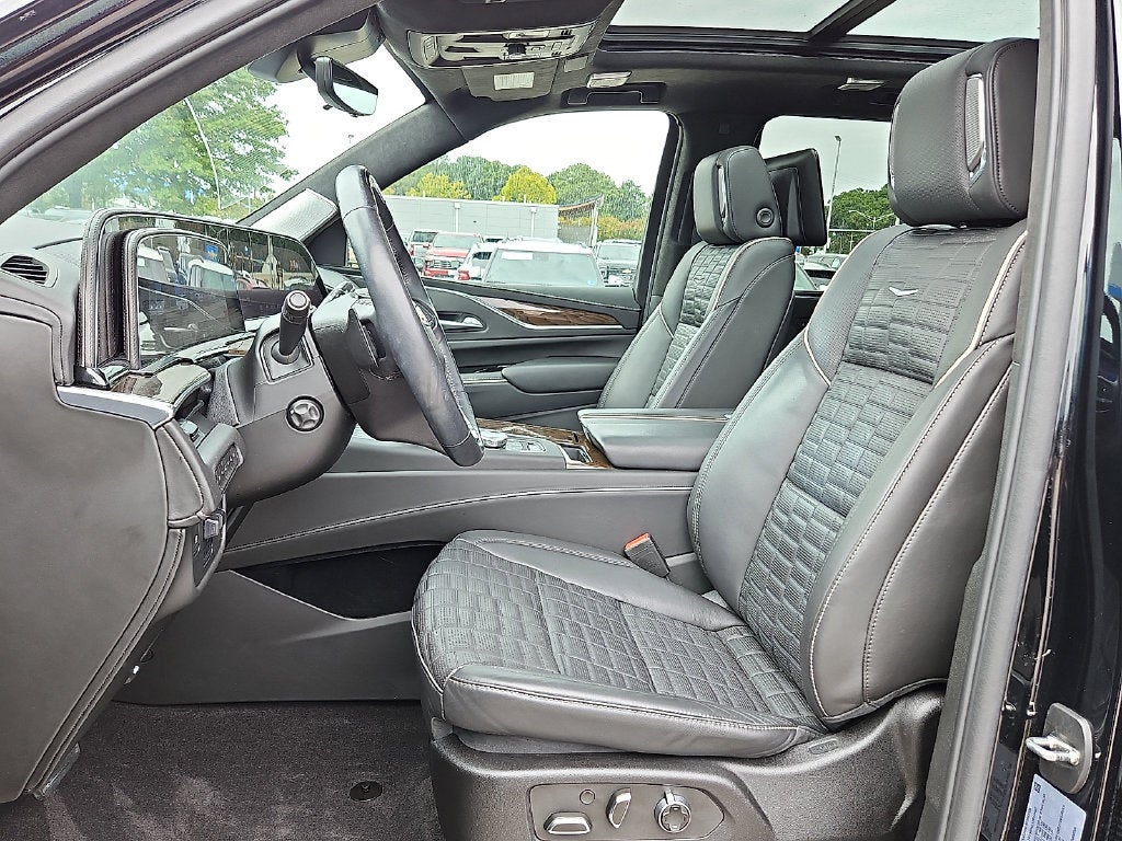 2023 Cadillac Escalade 4WD Premium Luxury Platinum
