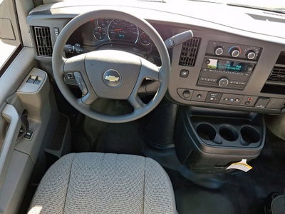 2026 Chevrolet Express Cutaway 3500 1WT