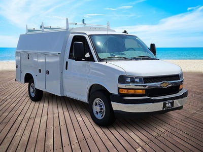 2026 Chevrolet Express Cutaway 3500 1WT