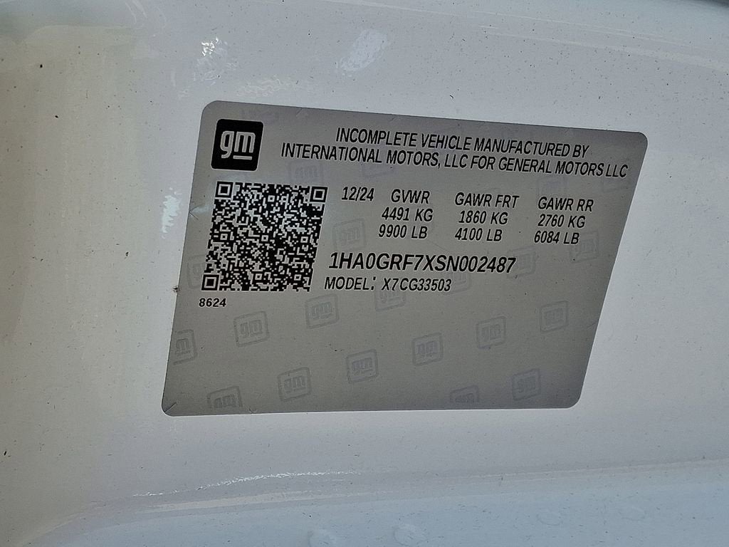 2025 Chevrolet Express Cutaway 3500 1WT