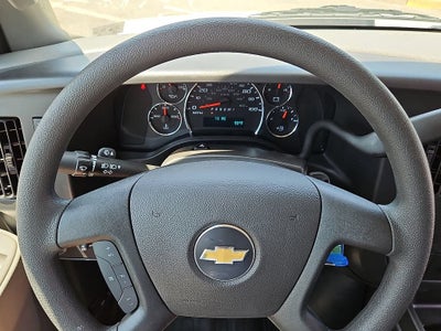 2026 Chevrolet Express Cutaway 3500 1WT
