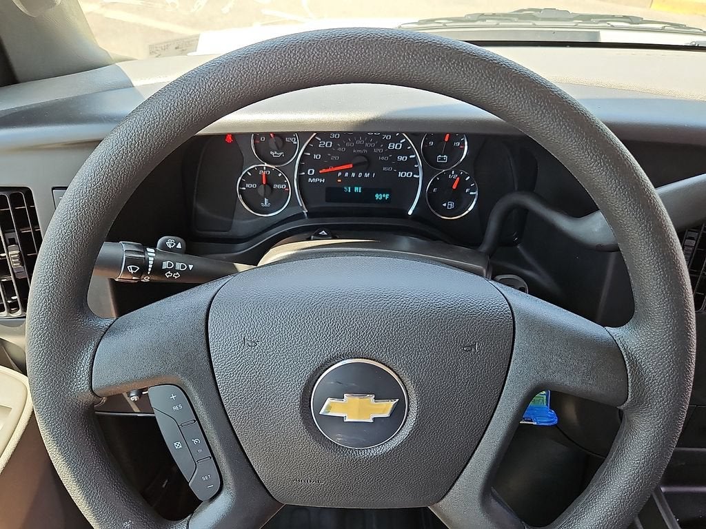 2026 Chevrolet Express Cutaway 3500 1WT