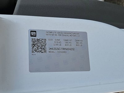 2024 Chevrolet Express Cutaway 3500 1WT