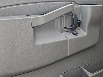 2024 Chevrolet Express Cutaway 3500 1WT