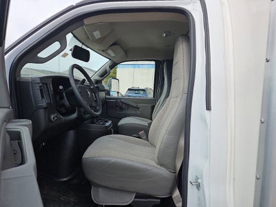 2024 Chevrolet Express Cutaway 3500 1WT