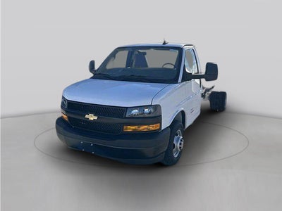 2023 Chevrolet Express Cutaway 4500 Van