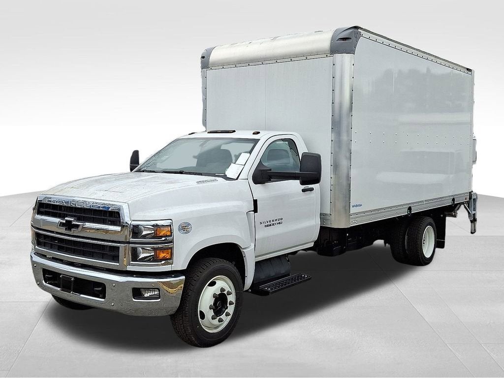 2024 Chevrolet Silverado 5500 HD Work Truck