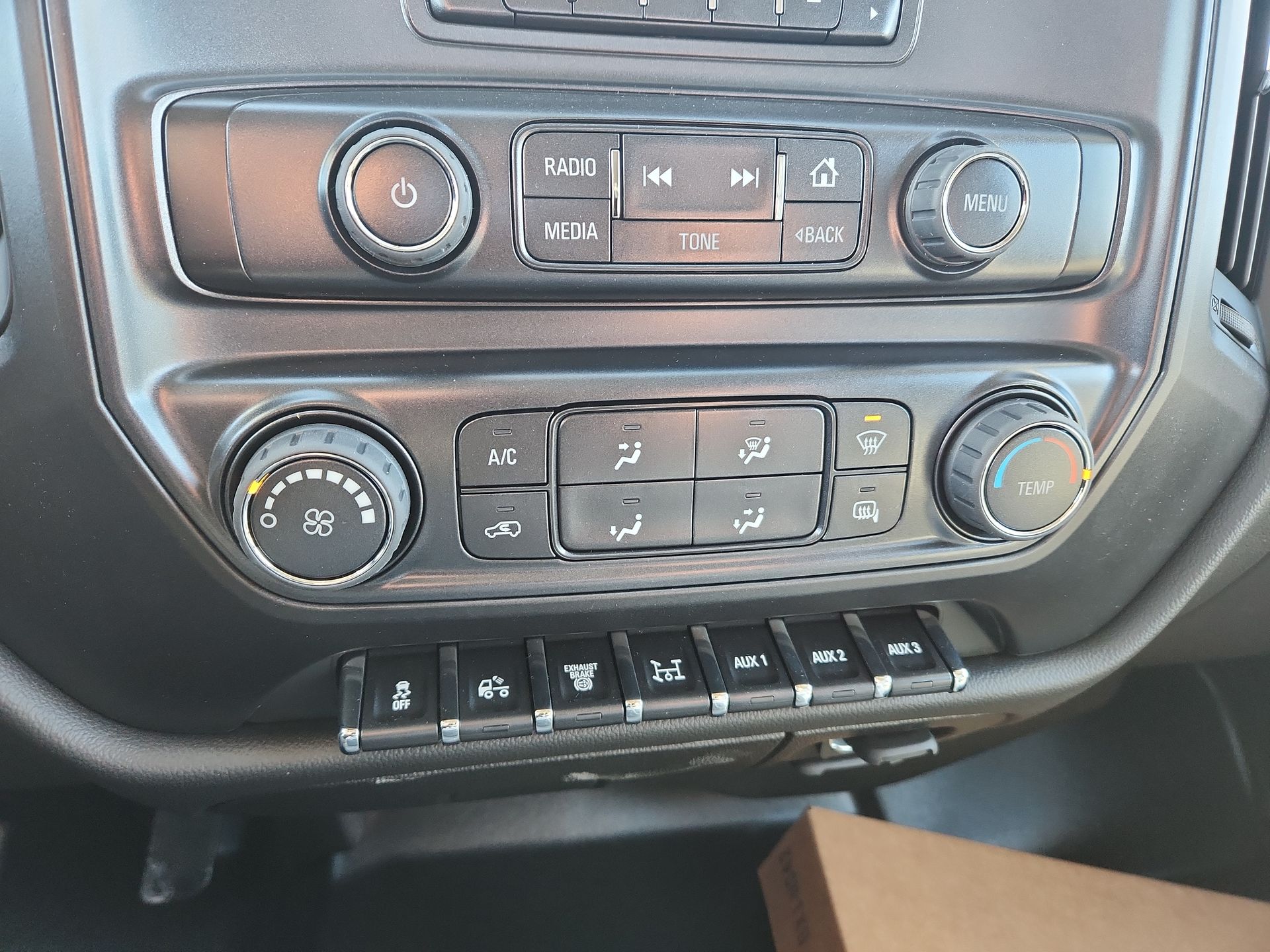 2024 Chevrolet Silverado 5500 HD Work Truck