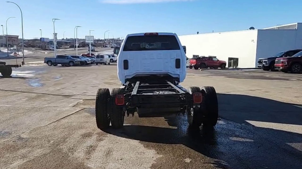 2024 Chevrolet Silverado 5500 HD Work Truck