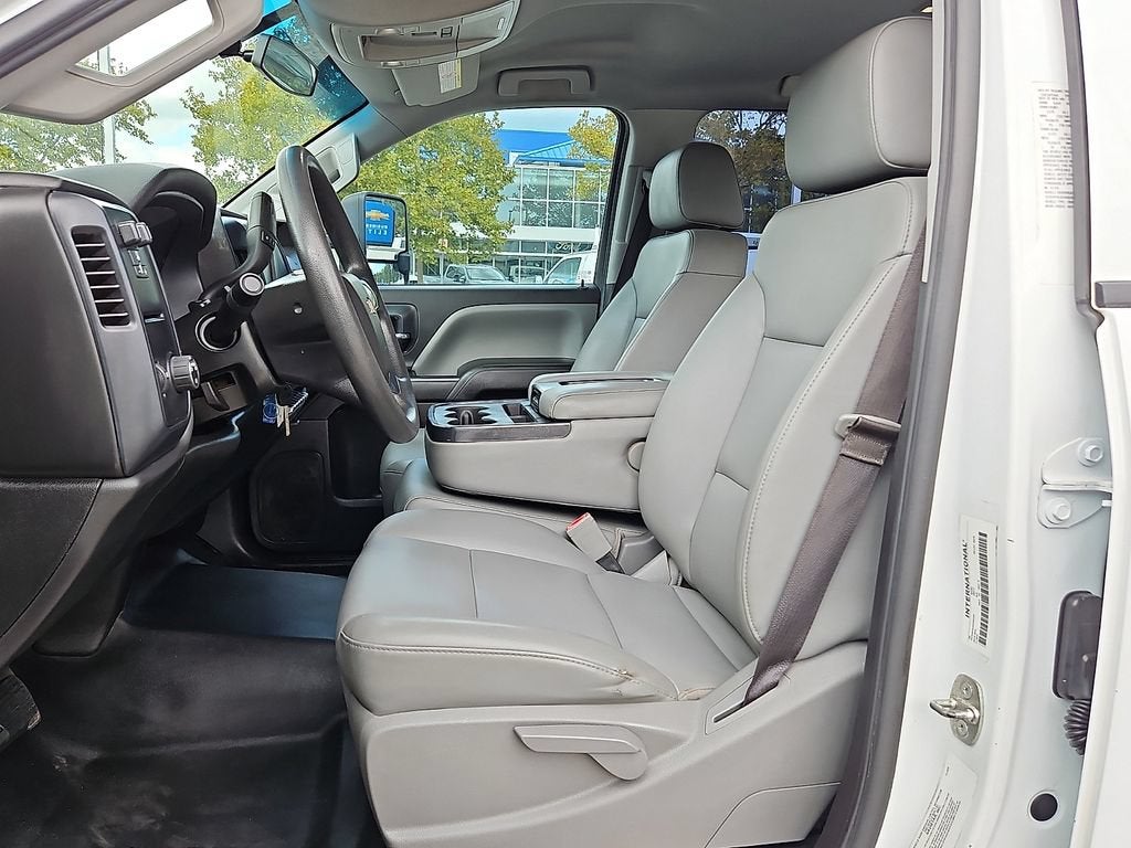 2019 Chevrolet Silverado 5500 HD Work Truck