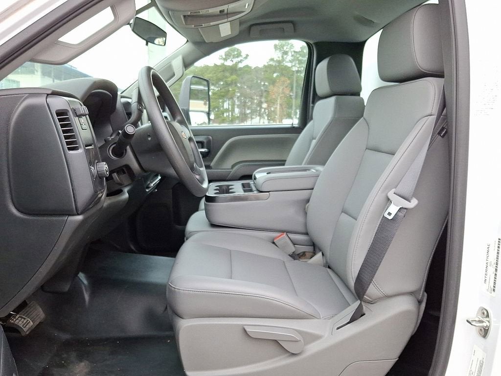 2024 Chevrolet Silverado 5500 HD Work Truck