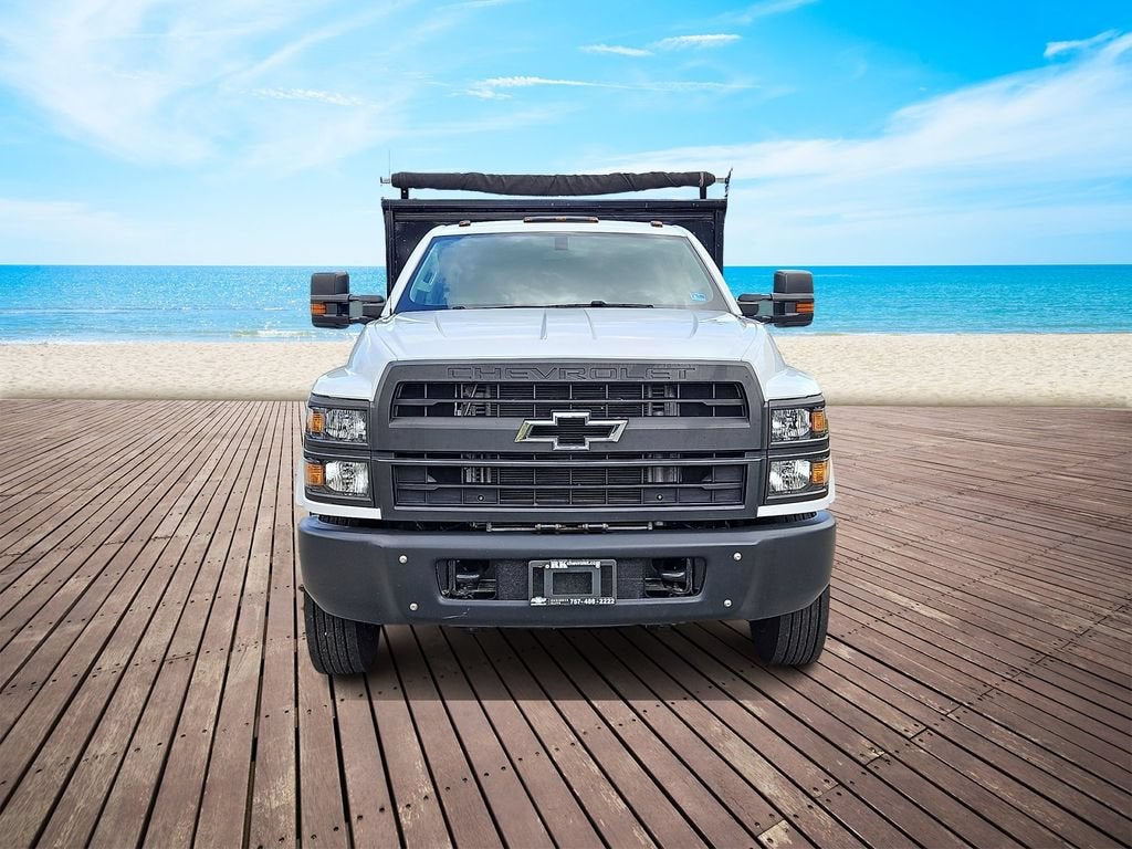 2022 Chevrolet Silverado 6500 HD Work Truck