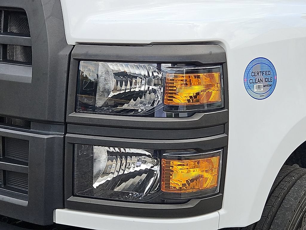 2022 Chevrolet Silverado 6500 HD Work Truck