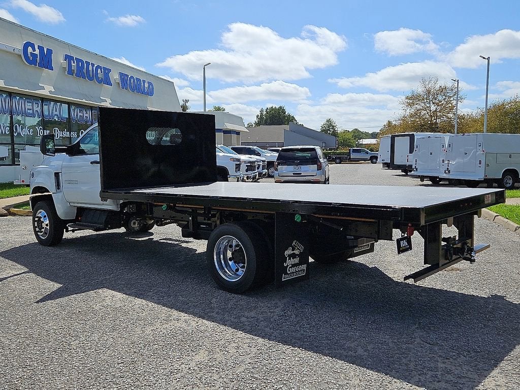 2024 Chevrolet Silverado 5500 HD Work Truck