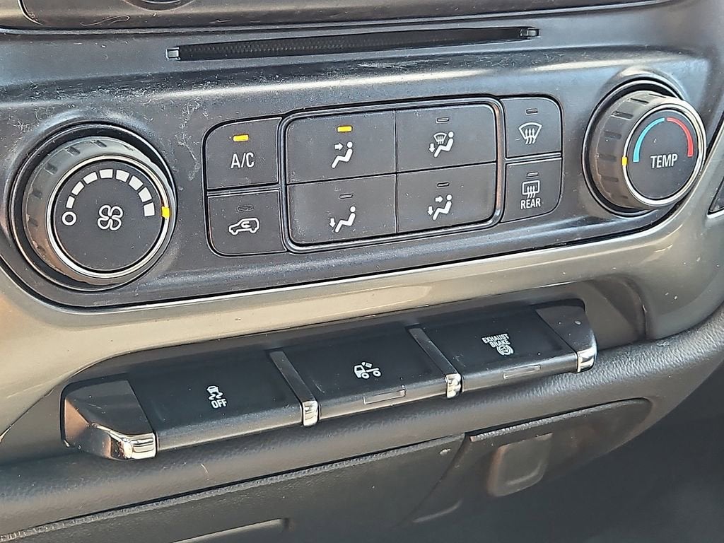 2020 Chevrolet Silverado 5500 HD LT