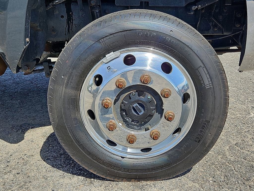 2020 Chevrolet Silverado 5500 HD LT