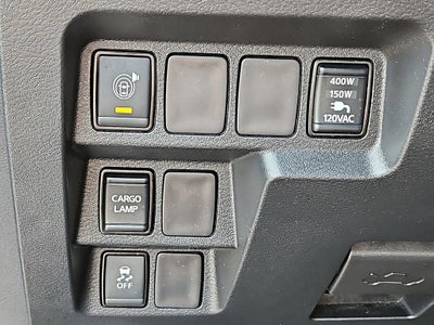 2022 Nissan Frontier Crew Cab SV 4x2
