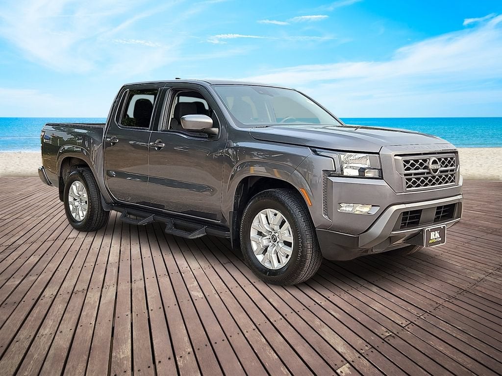 2022 Nissan Frontier Crew Cab SV 4x2