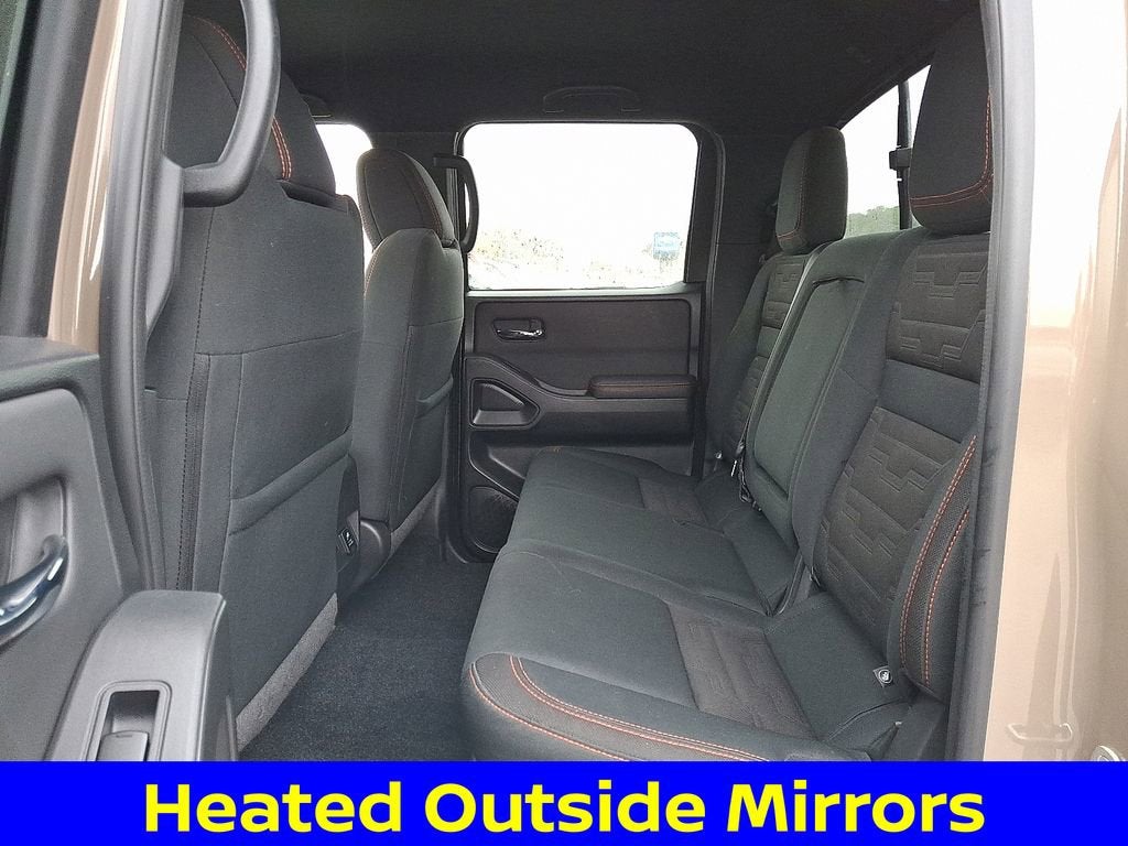 2022 Nissan Frontier Crew Cab PRO-4X 4x4