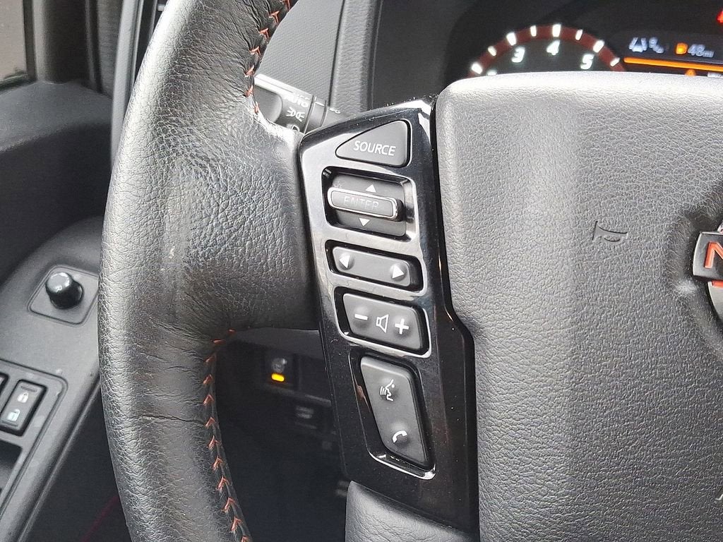 2022 Nissan Frontier Crew Cab PRO-4X 4x4