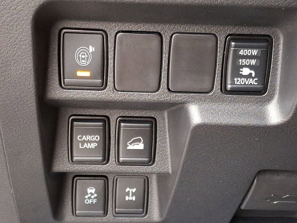 2022 Nissan Frontier Crew Cab PRO-4X 4x4