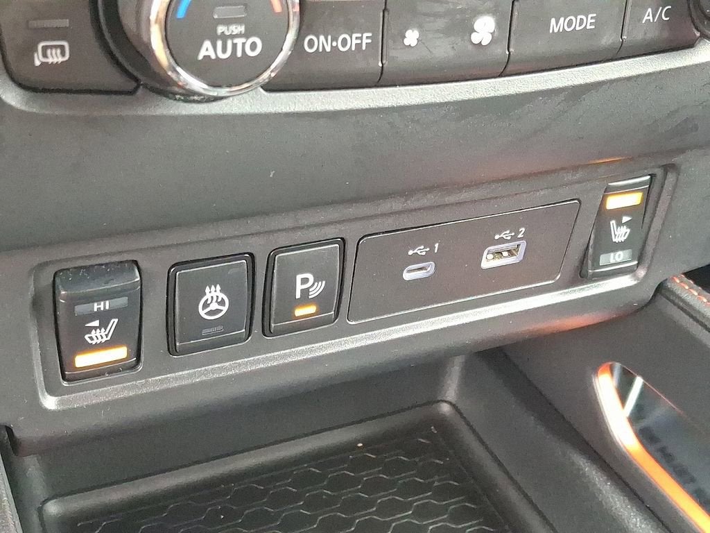 2022 Nissan Frontier Crew Cab PRO-4X 4x4