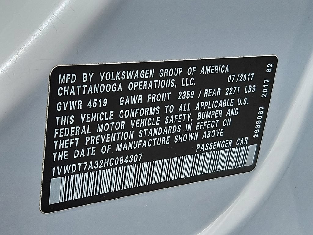 2017 Volkswagen Passat 1.8T R-Line