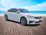 2017 Volkswagen Passat 1.8T R-Line