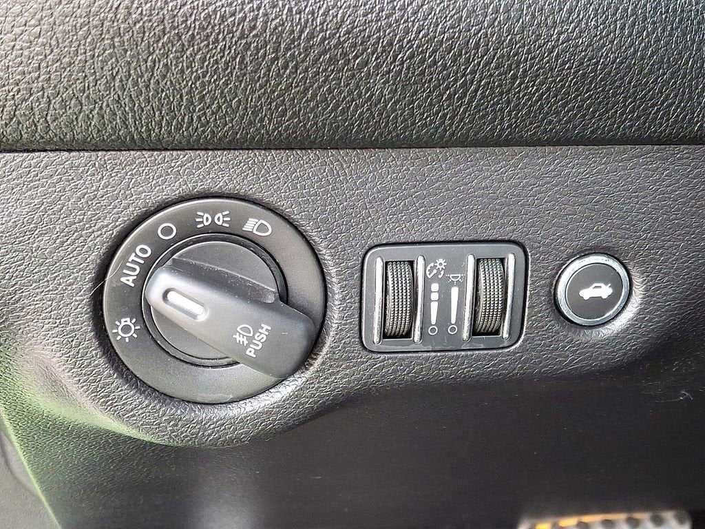 2015 Dodge Challenger R/T Scat Pack