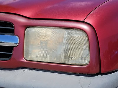 2000 Chevrolet Tracker NA